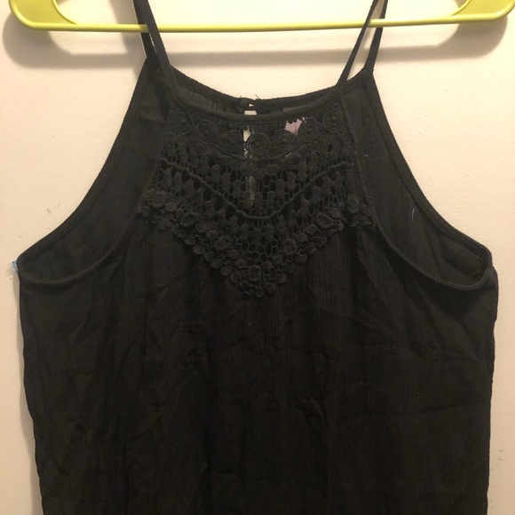 No Boundaries Tops - 🌈 10 for $20! No boundaries Tank.